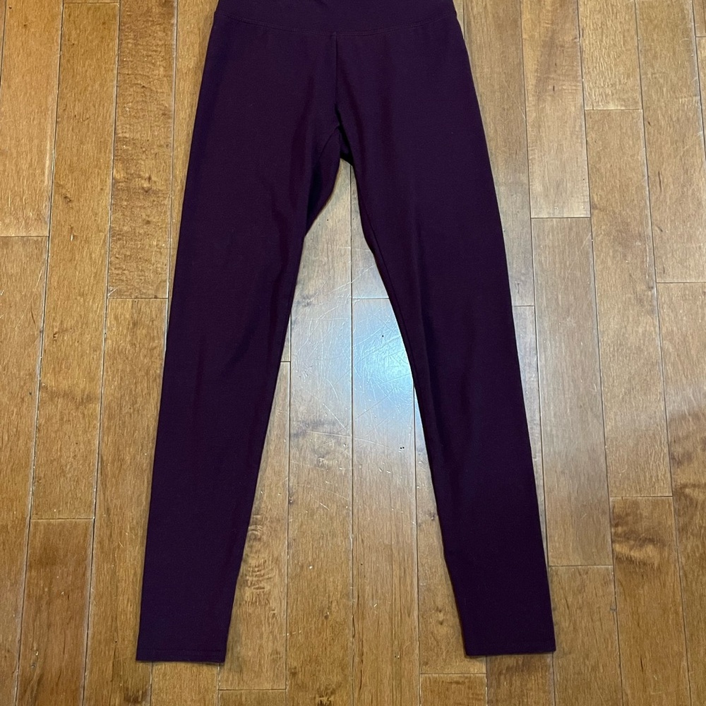Aerie Women’s Small Leggings Plum